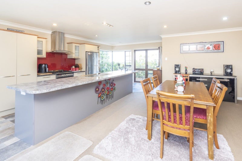 83 Parkes Avenue, Saint Johns Hill, Whanganui - Carousel 2