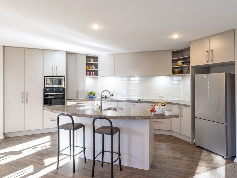 4 Tobins Lane, Burwood, Christchurch - Carousel 2