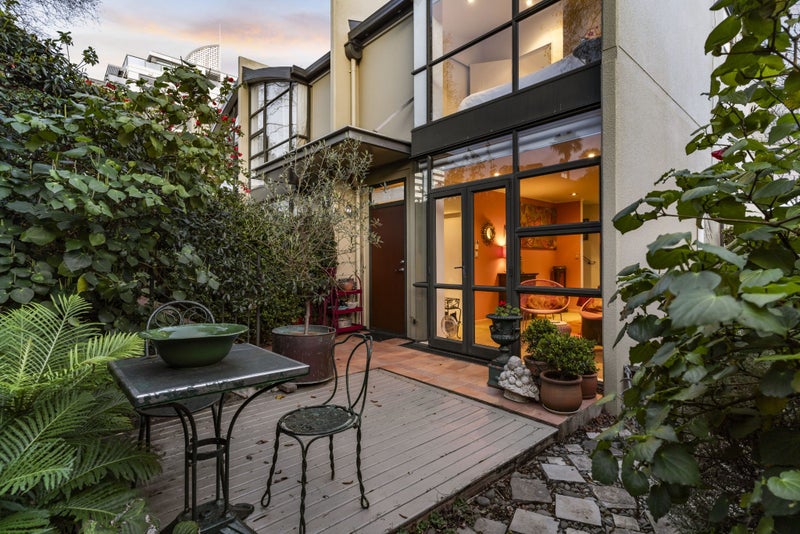 4/16 Huron Street, Takapuna, Auckland - Carousel 1