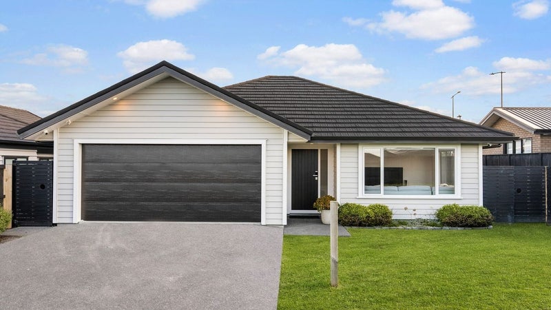 66 Argent Lane, Wainui, Wainui - Carousel 1