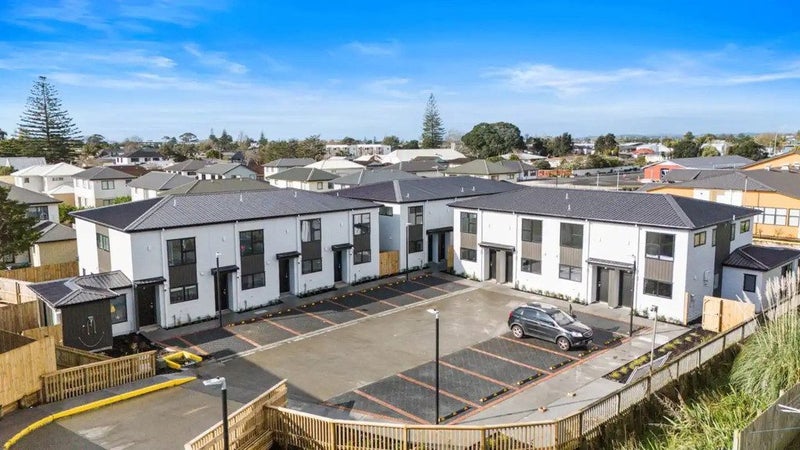 9/32 Tapuwae Way, Māngere Bridge, Auckland - Carousel 8