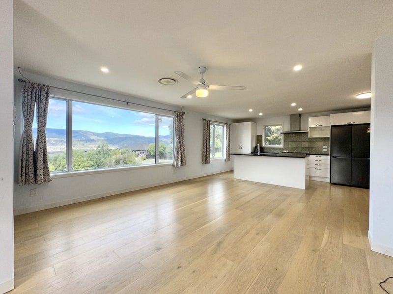 62 Riverstone Drive, Riverstone Terraces, Upper Hutt - Carousel 2