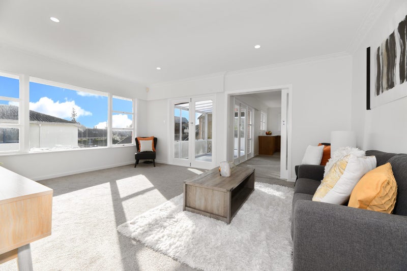 2B Eaton Road, Hillsborough, Auckland - Carousel 2