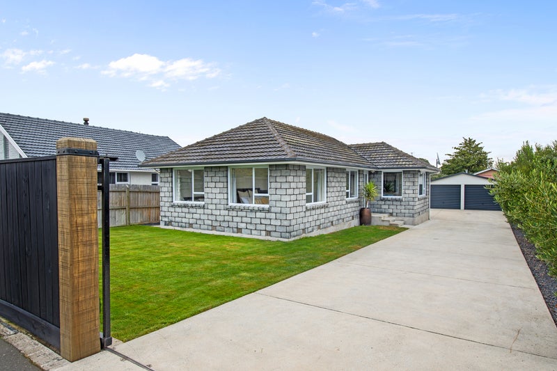 215 Burwood Road, Burwood, Christchurch - Carousel 1