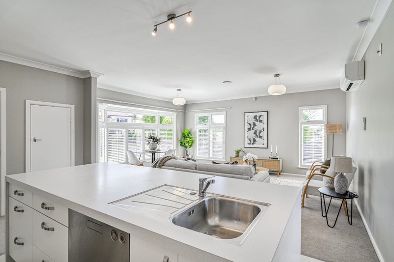 39 Greenwood Road, Havelock North - Carousel 2