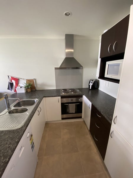 4B Gadsby Place, Hamilton East, Hamilton - Carousel 2