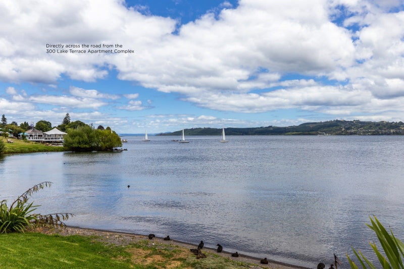 1/300 Lake Terrace, Two Mile Bay, Taupo - Carousel 17