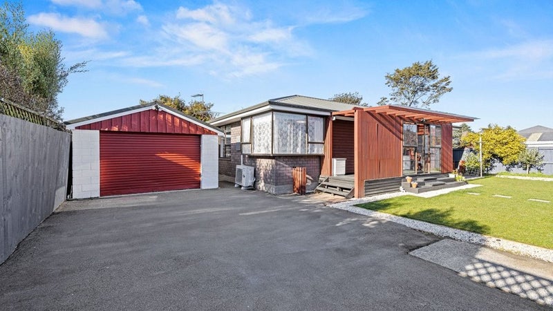2/33 Tower Street, Hornby, Christchurch - Carousel 1