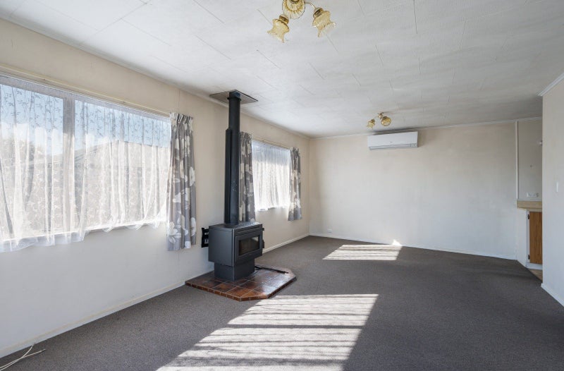 2/79 Muritai Street, Tahunanui, Nelson - Carousel 2