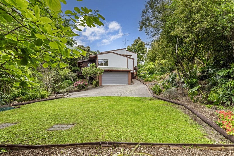 19 Hebe Place, Birkenhead, Auckland - Carousel 2