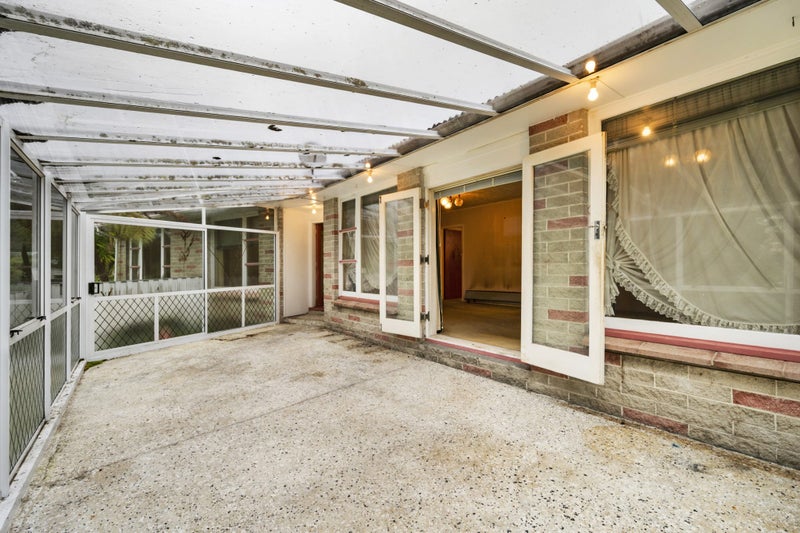 27 Lees Grove, Wainuiomata, Lower Hutt - Carousel 2