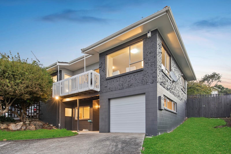 1/11 Lynngate Place, Hillcrest, Auckland - Carousel 1