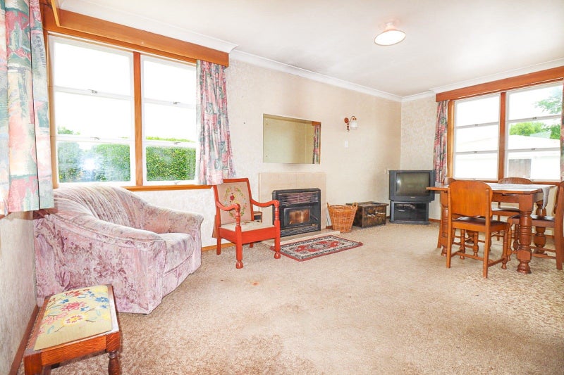 40 Gordon Street, Dannevirke - Carousel 23