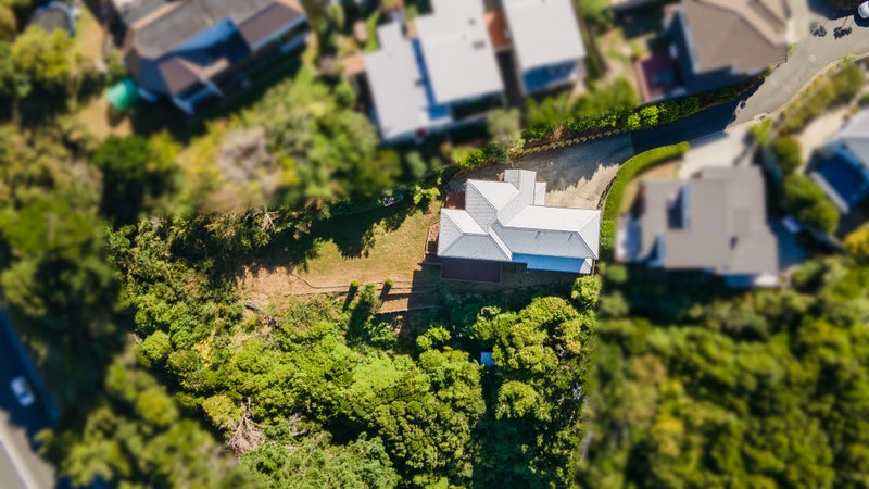 18 Cresswell Place, Johnsonville, Wellington - Carousel 25