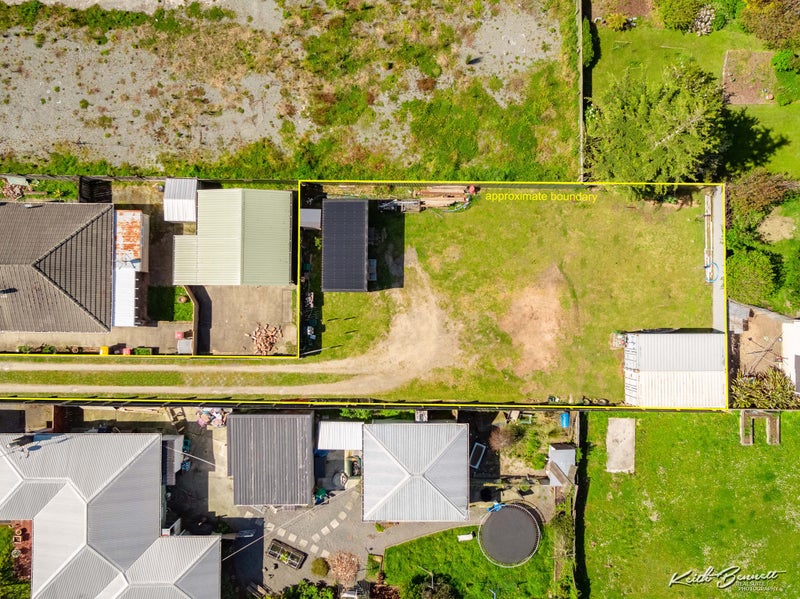 80A Main Road, Wainuiomata, Lower Hutt - Carousel 1