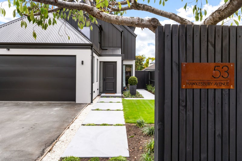 53 Hawkesbury Avenue, St Albans, Christchurch - Carousel 1