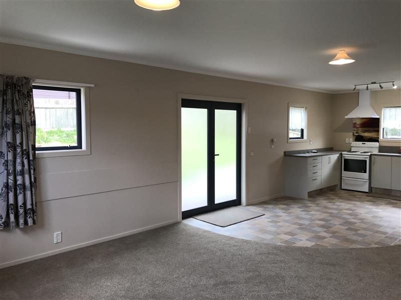 4 Hindmarsh Street, Johnsonville, Wellington - Carousel 1