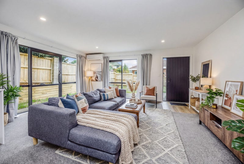 12A Bluefin Way, West Harbour, Auckland - Carousel 2