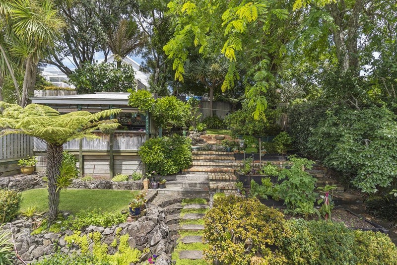 24 Alexander Street, Kingsland, Auckland - Carousel 2