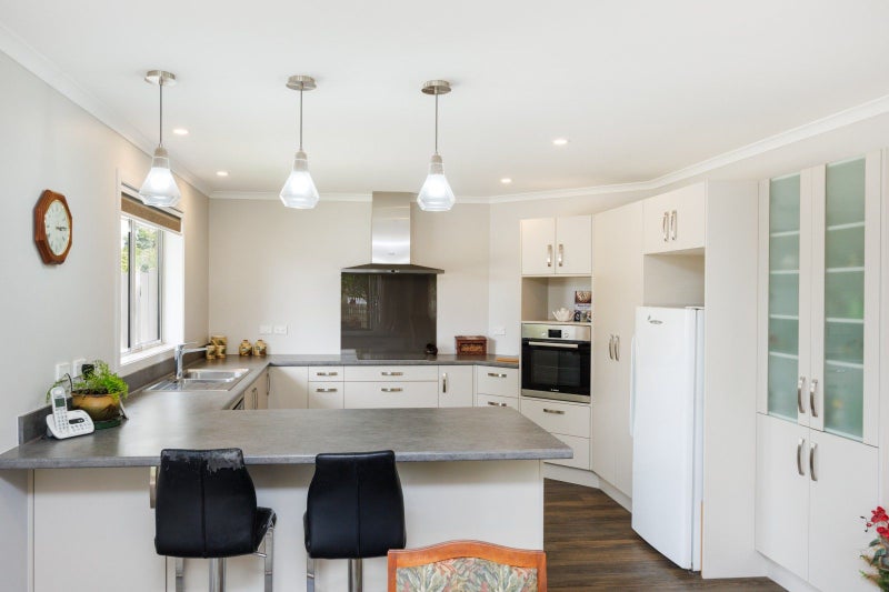 97 Worcester Street, Ashhurst, Ashhurst - Carousel 2