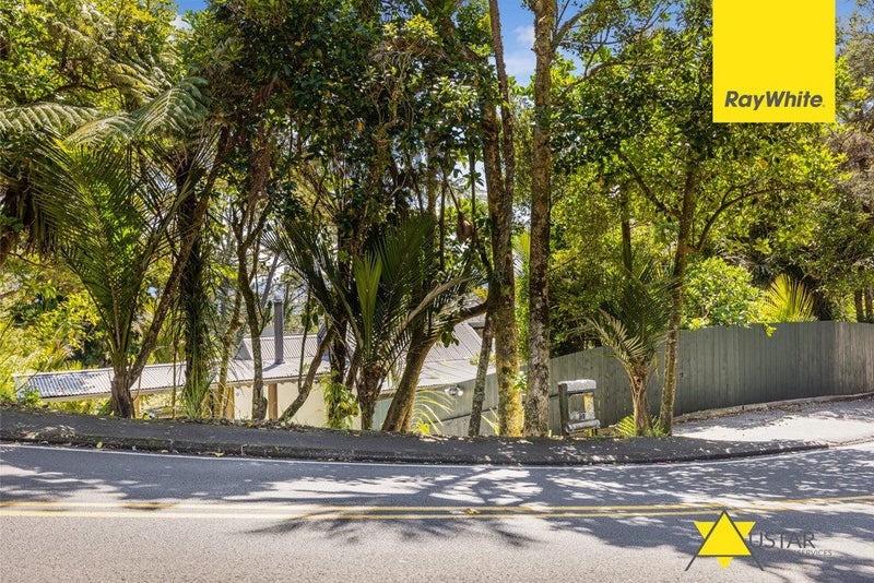 69 Scenic Drive, Titirangi, Auckland - Carousel 25