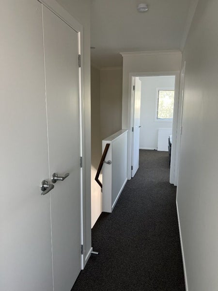 6/1 Hammond Street, Hamilton Central, Hamilton - Carousel 19