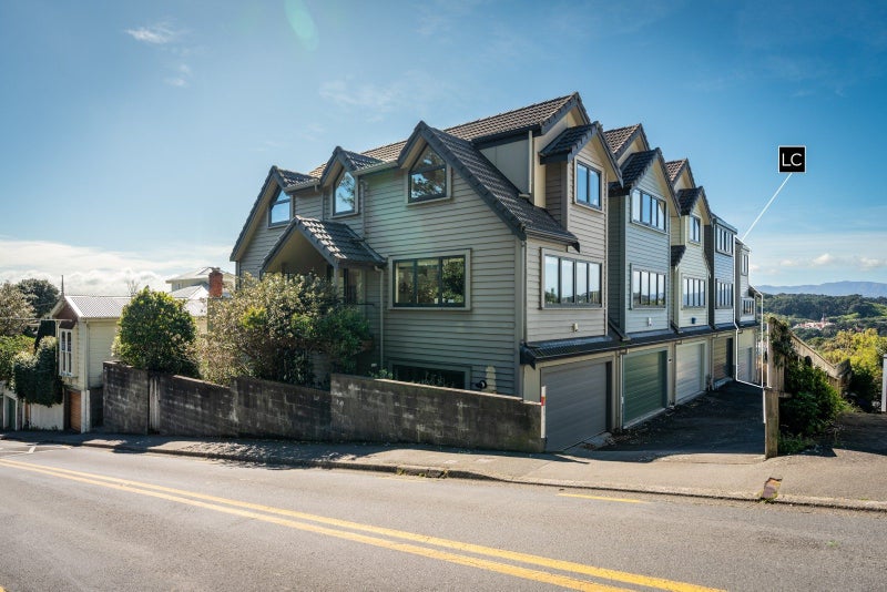 5/45 Bidwill Street, Mount Cook, Wellington - Carousel 1