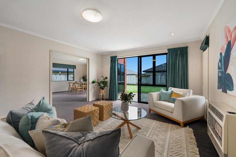 21 Brooklyn Heights Drive, Kelvin Grove, Palmerston North - Carousel 2