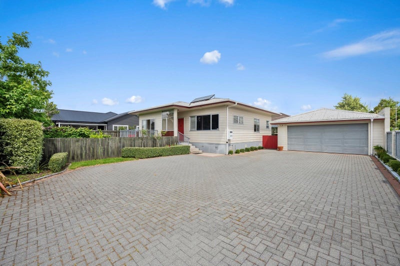 14 Sumner Street, Glenholme, Rotorua - Carousel 1
