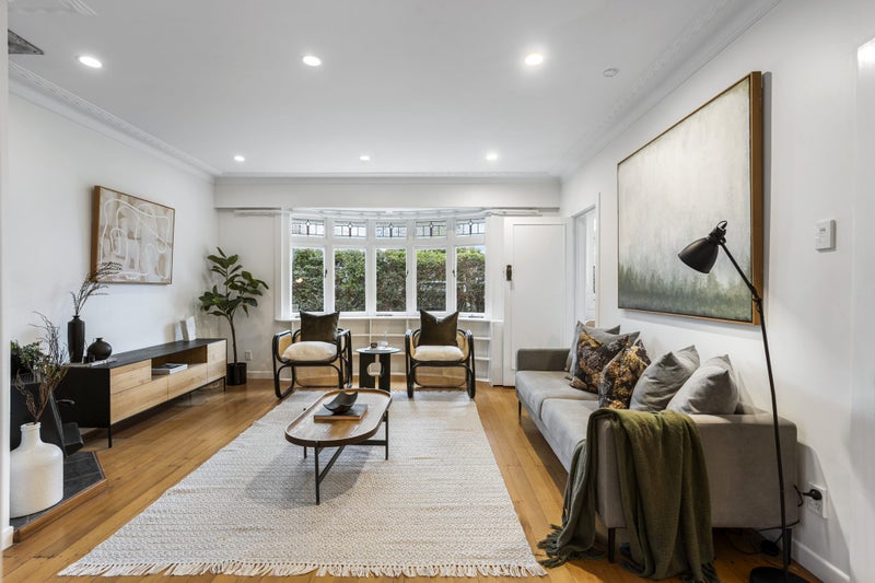 5 Leone Terrace, Mount Albert, Auckland - Carousel 2