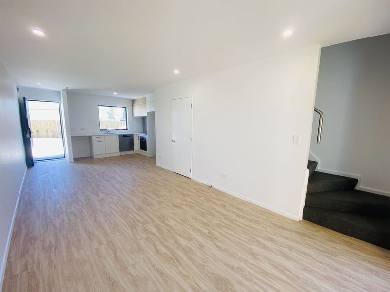 4/304 Waterloo Road, Hornby, Christchurch - Carousel 2