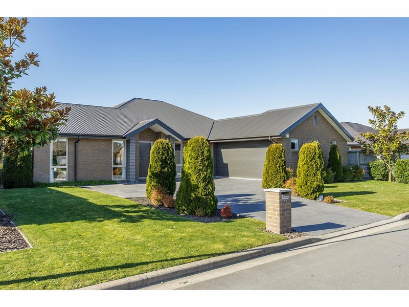 10 Oakdene Place, Halswell, Christchurch - Carousel 2