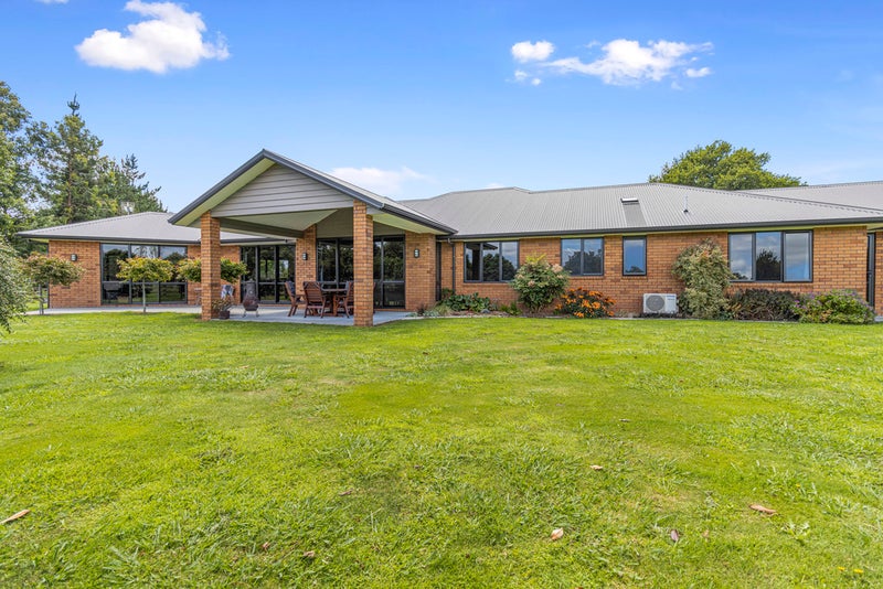 19 Middle Road, Rukuhia - Carousel 1
