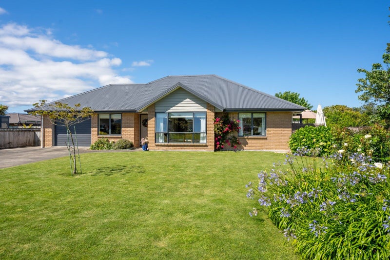 3 Ludlam Way, Otaki - Carousel 1