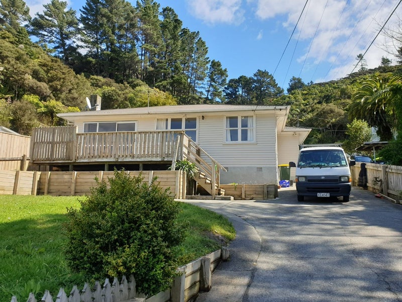 51 Bird Grove, Stokes Valley, Lower Hutt - Carousel 2