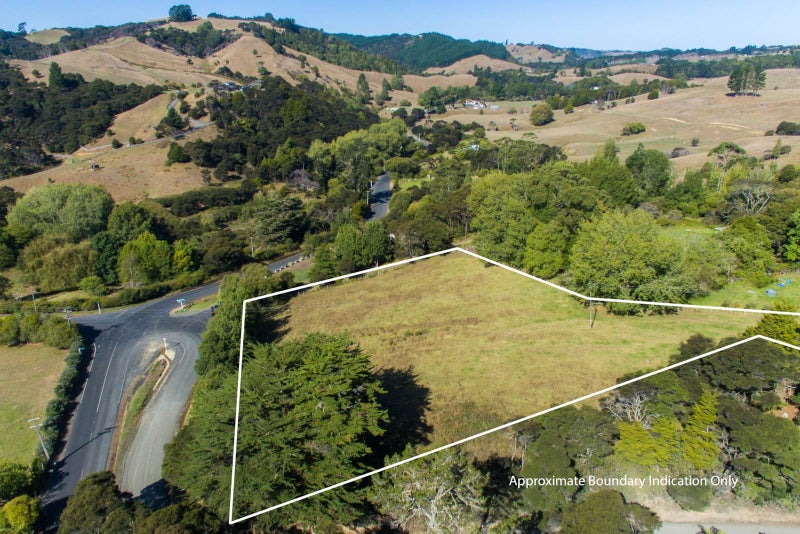 587 Makarau Road, Makarau, Warkworth - Carousel 1