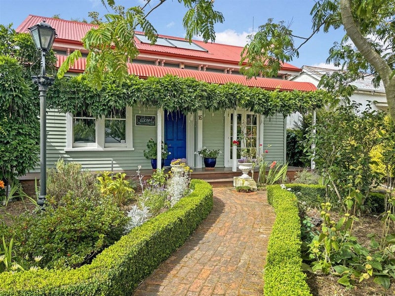 16 Hastings Street West, Sydenham, Christchurch - Carousel 1