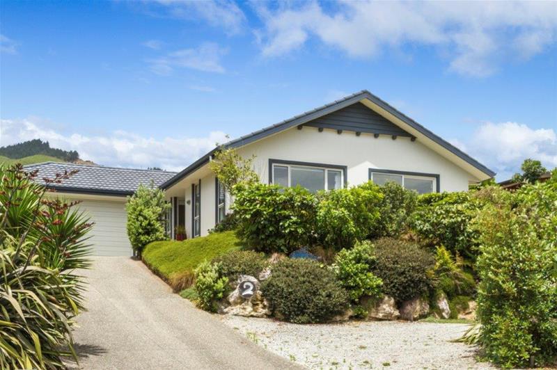 2 Kowhatu Grove, Pohara - Carousel 18