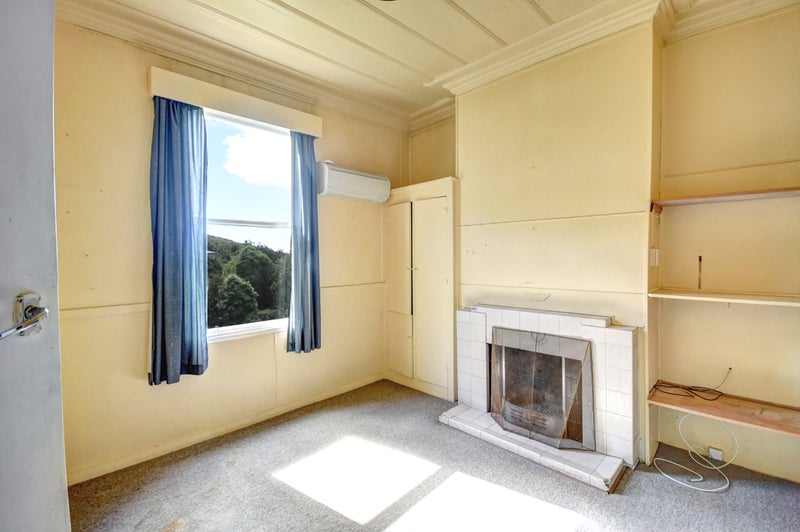 59 Harbour Terrace, Careys Bay, Port Chalmers - Carousel 2