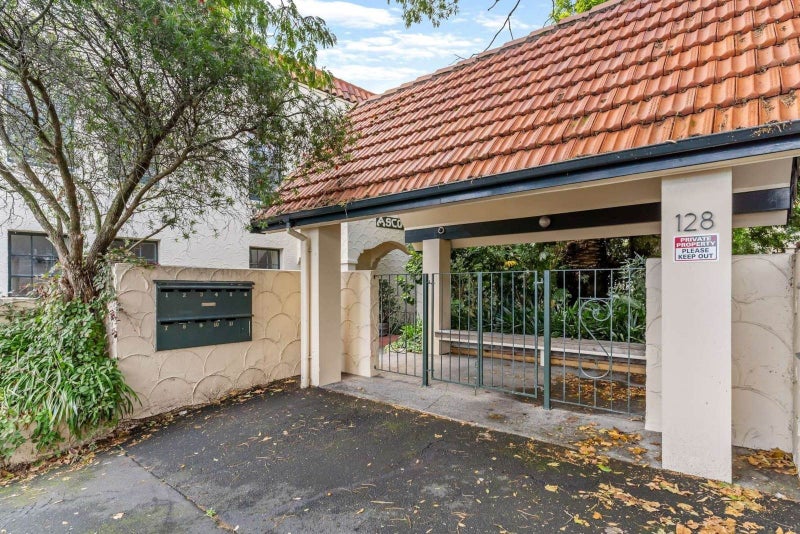 16/128 Newton Road, Newton, Auckland - Carousel 15
