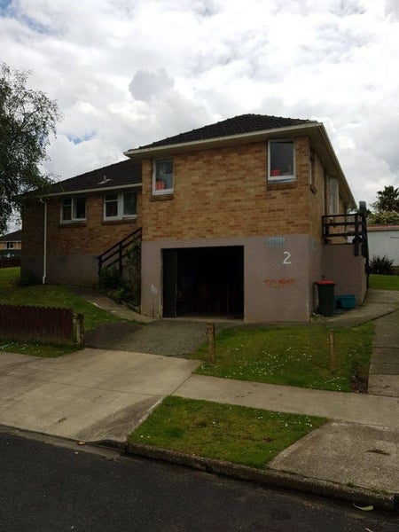 2 Te Wheoro Street, MEREMERE, MERCER - Carousel 1