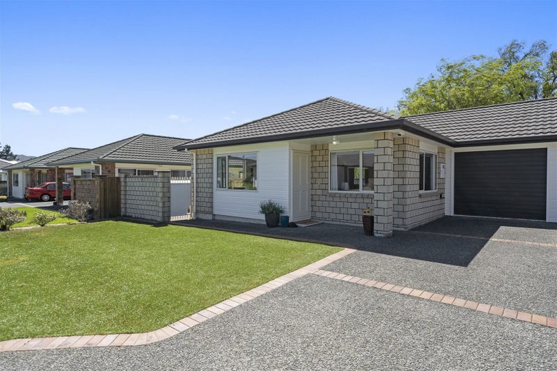 12 Woodland Mews, Wainuiomata, Lower Hutt - Carousel 16