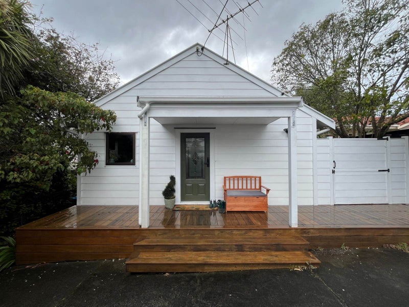 28A Puriri Avenue, Greenlane, Auckland - Carousel 1