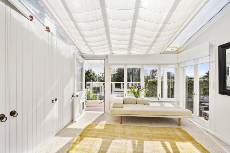 303 Tinakori Road, Thorndon, Wellington - Carousel 2