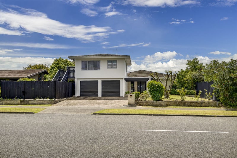 367 Westminster Avenue, Tamatea, Napier - Carousel 1