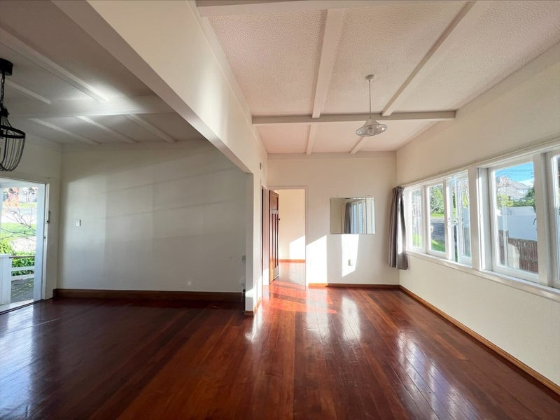 13 Walmsley Road, St Heliers, Auckland - Carousel 2