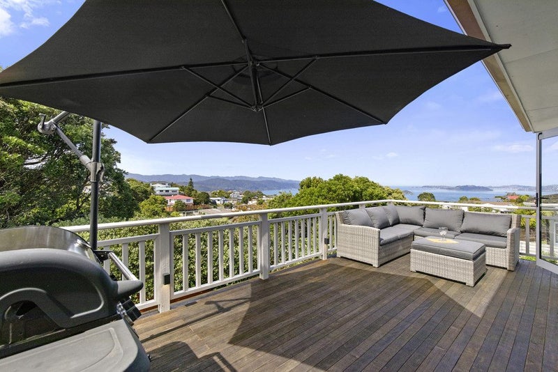 248 Dowse DR, Maungaraki, Lower Hutt - Carousel 2