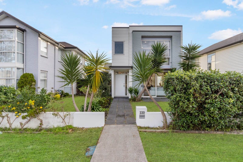 220 Porchester Road, Takanini, Auckland - Carousel 1