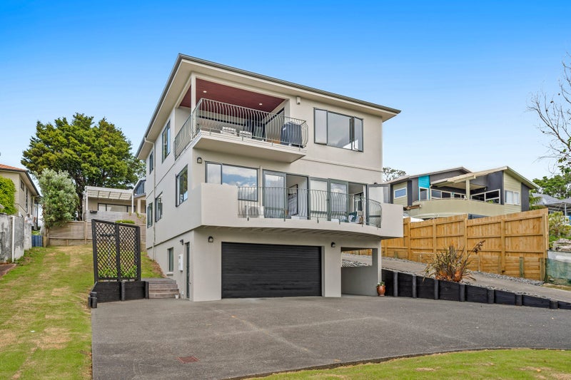 9A Brightside Road, Stanmore Bay, Whangaparaoa - Carousel 2