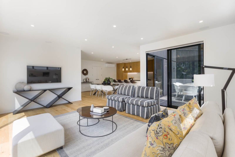 38 Rukutai Street, Orakei, Auckland - Carousel 2